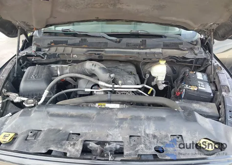 2015 Ram 1500 Express z USA, uszkodzony, nr VIN 3C6RR7KTXFG676545